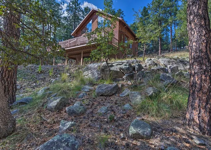 Fish, Hike & Explore: Prescott W/ Grill! Holiday home
